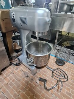 เครื่องตีไข่ ผสมแป้ง 20 ลิตร