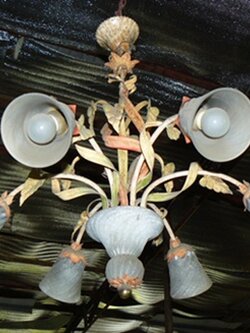 โคมไฟอิตาลี