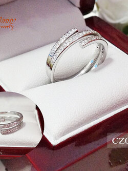 แหวนเงินแท้ 92.5% แบบไขว้ 3 ชั้น ประดับเพชร cz