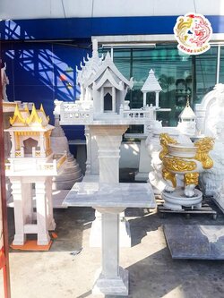 ศาลพรพภูมิหินอ่อนทรงโมเดิ้น ขนาดฐานกว้าง69 ซม ยาว 69 ซม