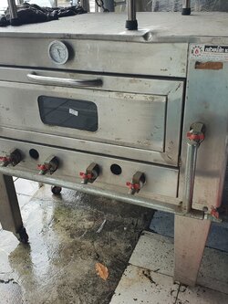 เตาอบขนมสแตนเลสแบบแก๊ส 2 ถาด 5 วาล์ว ของ king สภาพสวย