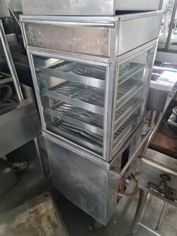 ตู้โชว์ขนมจีบ-ซาลาเปา ระบบแก๊ส แบบตั้งพื้น