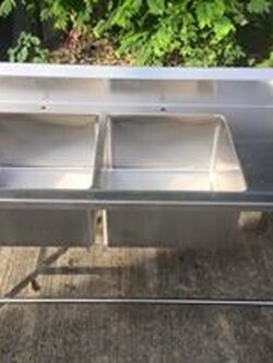 อ่างล้างจาน 2 หลุม มีที่พักจาน 1.5 เมตร