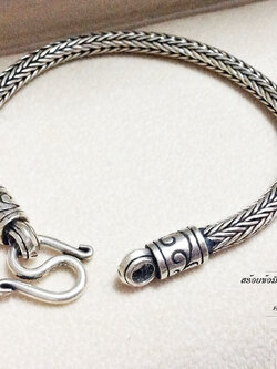 สร้อยข้อมือเงินแท้ 92.5% ลายหกเสา งานรมดำ หนัก 1 บาทตัน (สร้อยงานไทย - Handmade)