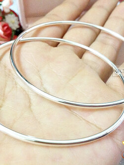 กำไลข้อมือเงินแท้ 92.5% กำไลแบบเกลี้ยง โปร่งหนา ไม่ตัน ขัดเงาสวย แข็งแรง