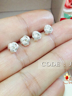 ต่างหูเงินแท้จิ๋ว ลายตระกร้อเกลี้ยง 5 มิล