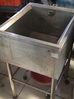 อ่างล้างจานสแตนเลส 1 หลุม มือสอง