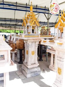 ศาลพระภูมิหินอ่อนทรงประสาท ขนาดฐานกว้าง 126 ซม ยาว 126 ซม