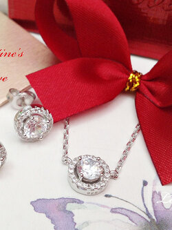 สร้อยคอเงินแท้ พร้อมจี้หัวประดับเพชร cz งานละเอียดและสวยมาก