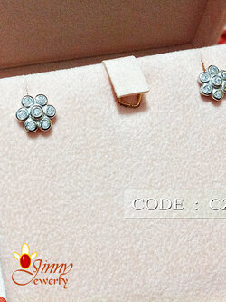 ต่างหูเงินแท้ รูปดอกไม้ประดับเพชร cz รอบวง