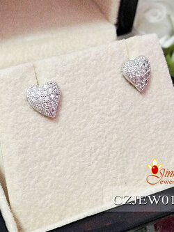 ต่างหูเงินแท้ รูปหัวใจประดับเพชร cz