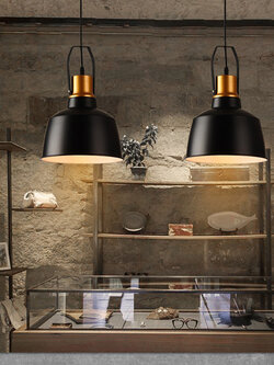 โคมไฟแขวนเพดานสไตล์ลอฟท์อเมริกันโป๊ะสีดำหัวสีทอง [SY65228]