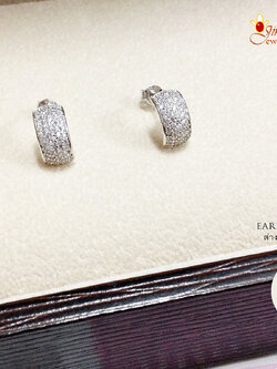 ต่างหูเงินแท้ แบบโค้ง ประดับเพชร cz