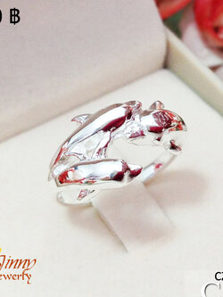 แหวนเงินแท้ 92.5% ปลาโลมาเกลี้ยง 3 ตัว