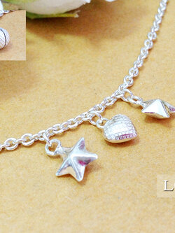 สร้อยข้อเท้าเงินแท้ ห้อยตุ้งติ้ง ดาวและหัวใจลาย (พร้อมกระดิ่งตรงตะขอ 1 ลูก) หนา 1.5 มิล