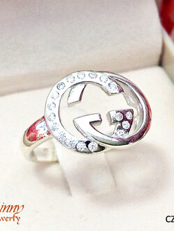 แหวนเงินแท้ 92.5% แหวนลาย ตัว C ชนกัน ประดับเพชร cz