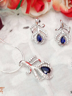 เซตสร้อย จี้เงิน และต่างหู ประดับเพชร cz ตัวเรือนเป็นเงินแท้