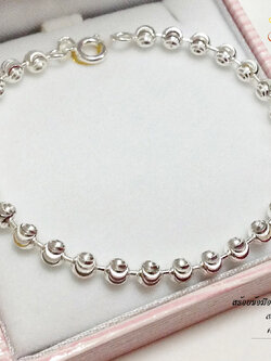 สร้อยข้อมือเงินแท้ 92.5% ลายมูนคัท หนัก 1 สลึงตันนิดๆ งานสวยละเอียด เล่นแสงดี (งานอิตาลี)