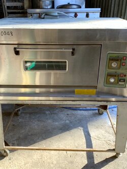 เตาอบขนมปัง ใช้แก๊ส/ควบคุมด้วยระบบไฟฟ้า