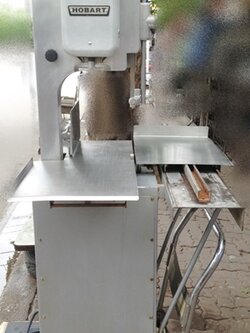 เครื่องตัดกระดูก HOBART รุ่น 5212