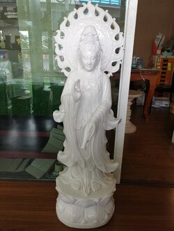 เจ้าแม่กวนอิมแกะสลักหินอ่อนหยกขาว ขนาด สูง 120 เซนติเมตร