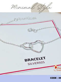 สร้อยข้อมือเงินแท้ 92.5% สร้อยข้อมือผู้หญิง รูปหัวใจคล้องห่วงกลม Minimal Style งานเล็กๆ น่ารักๆ ขนาดฟรีไซส์ (เรือนเงินแท้)