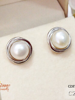 ต่างหูเงินแท้ ประดับมุกแท้ งานสวยละเอียด