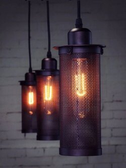 โคมไฟแขวนเพดานทรงกระบอกตาข่ายเหล็กสีดำสไตล์ลอฟท์ [RI-10]