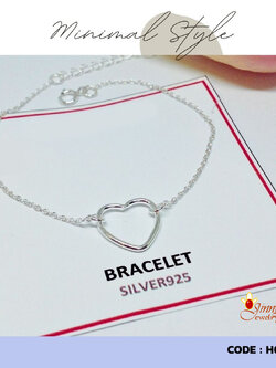 สร้อยข้อมือเงินแท้ 92.5% สร้อยข้อมือผู้หญิง รูปหัวใจ Minimal Style งานเล็กๆ น่ารักๆ ขนาดฟรีไซส์ (เรือนเงินแท้)