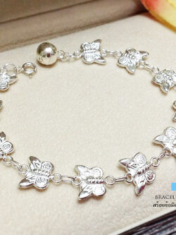 สร้อยข้อมือเงินแท้ 92.5% ร้อยผีเสื้อรอบวง กระดิ่ง 1 เม็ด