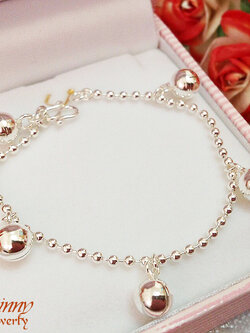 สร้อยข้อมือเงินแท้ 92.5% สำหรับเด็ก ลายบอล ห้อยกระดิ่งเกลี้ยง น่ารักๆ เสียงดังทุกลูก