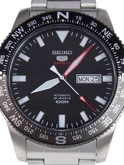 SEIKO SPORTS 5 Automatic นาฬิกาข้อมือผู้ชาย สายสแตเลส รุ่น SRP669K1