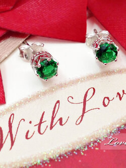 ต่างหูเงินแท้ พลอยสีเขียว งานเงินแท้