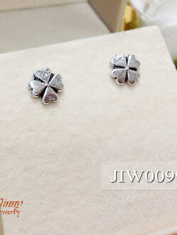 ต่างหูเงินแท้จิ๋ว รูปใบไม้