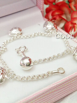 สร้อยข้อมือเงินแท้ ลายห่วงคู่ ห้อยตุ้งติ้งสตอเบอรี่ใหญ่ หนา 2.0 มิล