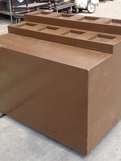 เคาน์เตอร์ไม้ สำหรับวางโชว์สินค้า (มีสเต็ปขั้นบันได)