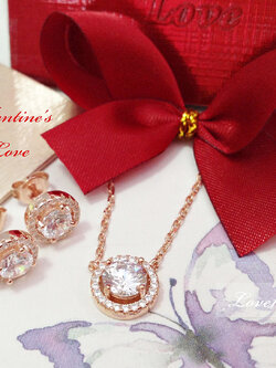ชุดเซ็ต สร้อยคอเงินแท้ พร้อมจี้หัวประดับเพชร cz แบบ PinkGold และต่างหู งานละเอียดและสวยมาก