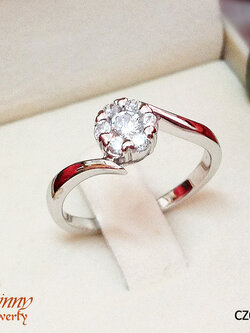 แหวนเงินแท้ หัวเกษรดอกไม้ ประดับเพชร cz