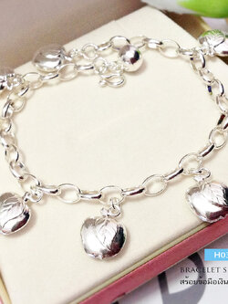 สร้อยข้อมือเงินแท้ ห้อยแอปเปิ้ล 8 ชิ้น + กระดิ่ง 1 ชิ้น