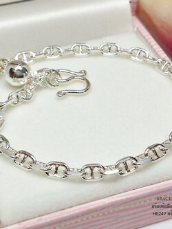 สร้อยข้อมือเงินแท้ 92.5% ลายโซ่เหลี่ยมตัดกลาง ลายกุซซี่ ความแบน 2.5 มิล หนัก 1 สลึง (สร้อยงานไทย)