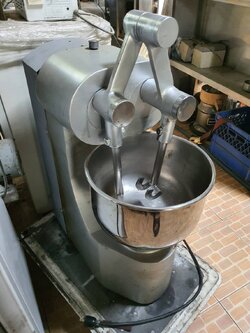 เครื่องนวดแป้งแบบ 2 แขน