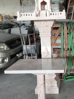 ศาลพระภูมิหินอ่อนชมพูทรงไทย ขนาด89*89 ซม