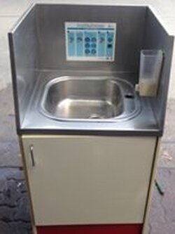 อ่างล้างถ้วยสแตนเลส มีผนังกั้น 3 ด้าน