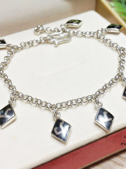 สร้อยข้อมือเงินแท้ 92.5% ลายผ่าหวาย สร้อยข้อมือ "หัวนะโม" แบบเหลี่ยม เรือนเงินแท้