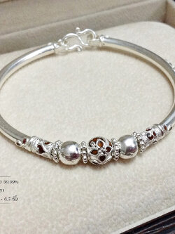 กำไลเงินแท้ 99.9% ประดับเม็ดปะคำ ลงยาสีแดง งานสุโขทัย