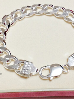 สร้อยข้อมือเงินแท้ 92.5% ลายเลสแบน งานสวย ละเอียด หนัก 3.2 - 3.5 บาท (งานอิตาลี)