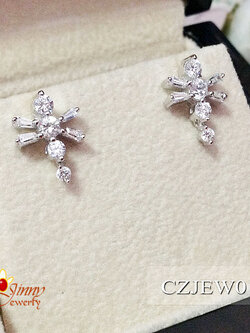 ต่างหูเงินแท้ 92.5% รูปแมงปอประดับเพชร cz