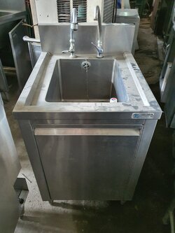 อ่างสแตนเลส 1 หลุม มีตู้ปิด