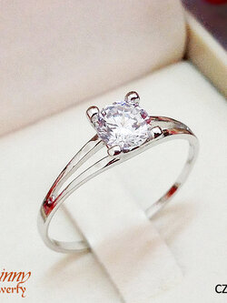 แหวนเงินแท้ เพชร cz เม็ดเดี่ยวหัวชู 2.0 มิล