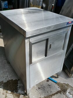 ถังน้ำแข็งสแตนเลสมือสอง จุ 2-3 กระสอบ